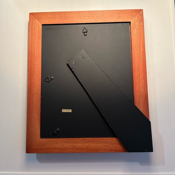 Furio home 8x10 wood frame - Picture 2 of 4